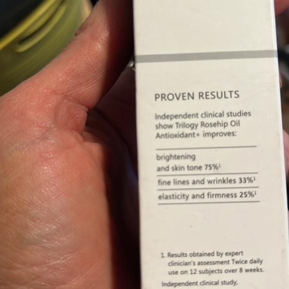 Trilology Rosehip Oil Antioxidant+, 30ml - Picture 5 of 5